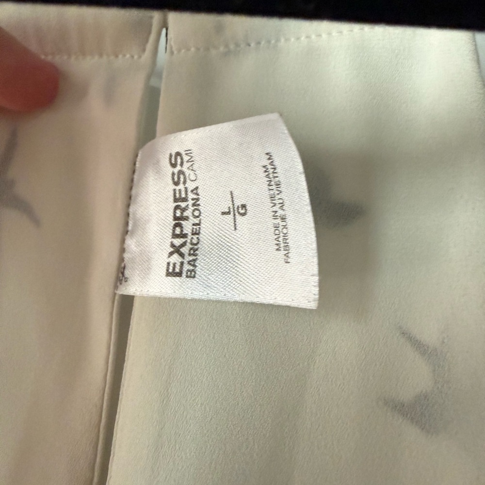 Express Cami - Picture 2 of 3